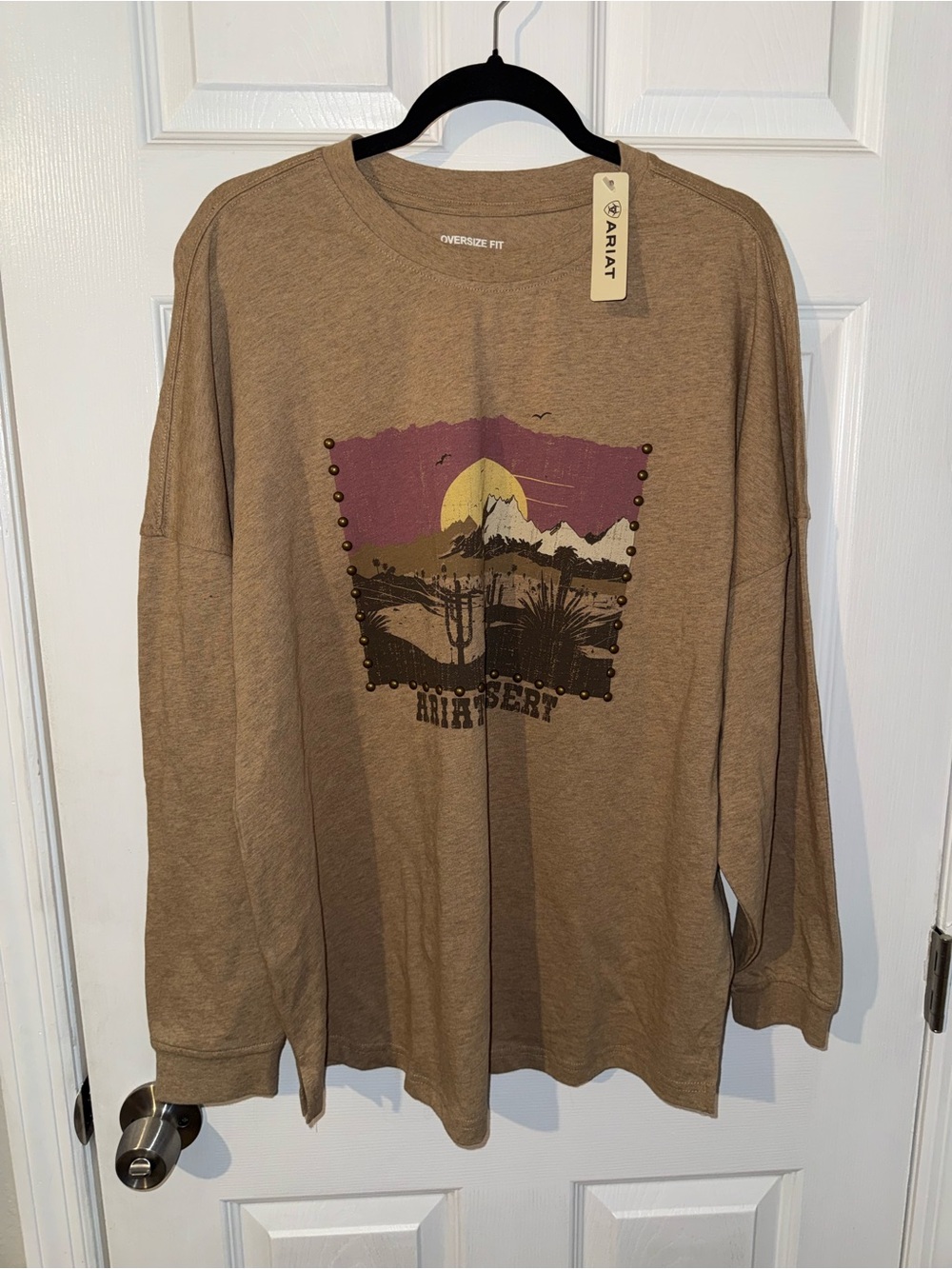 Ariat Women’s Canvas Oversized Long Sleeve Shirt Size Large Beige Western NWT